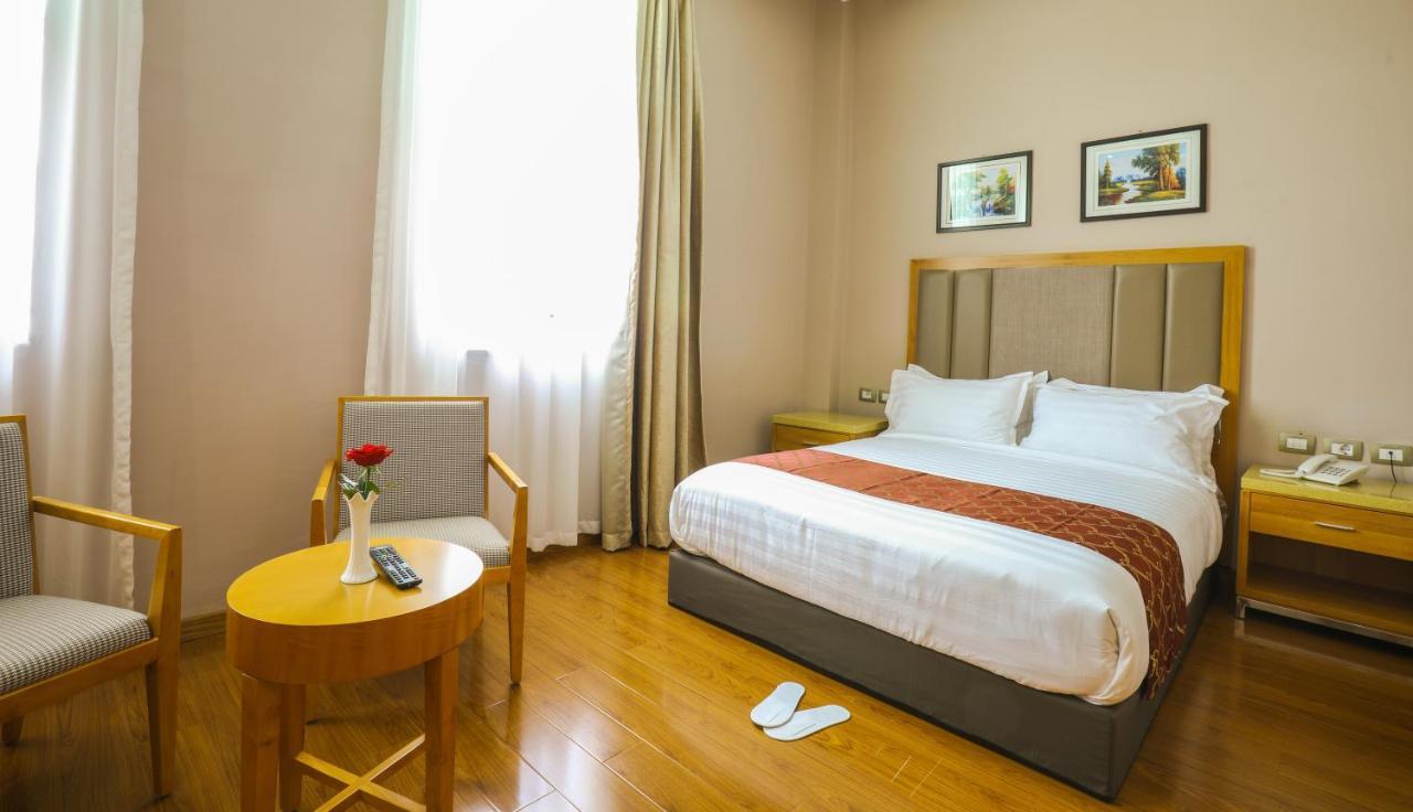 New Day Hotel アジス・アベバ エクステリア 写真